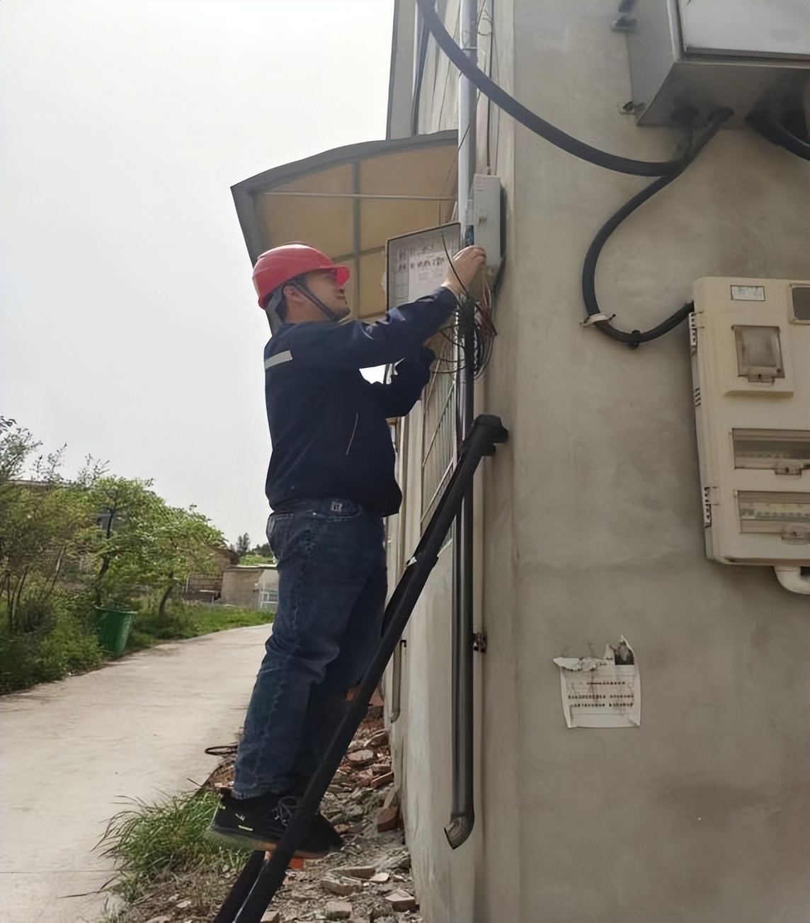 深圳中国移动宽带装维工程师,移动宽带安装技术员