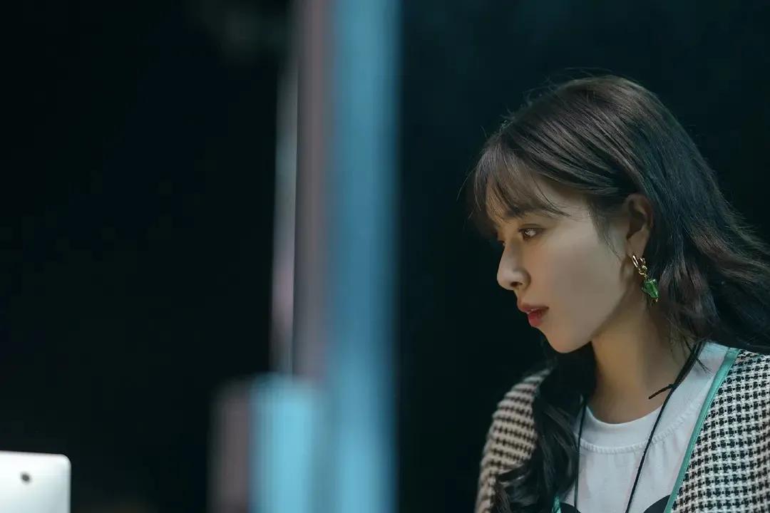 阚清子倪虹洁突如其来的假期,阚清子倪虹洁发布会