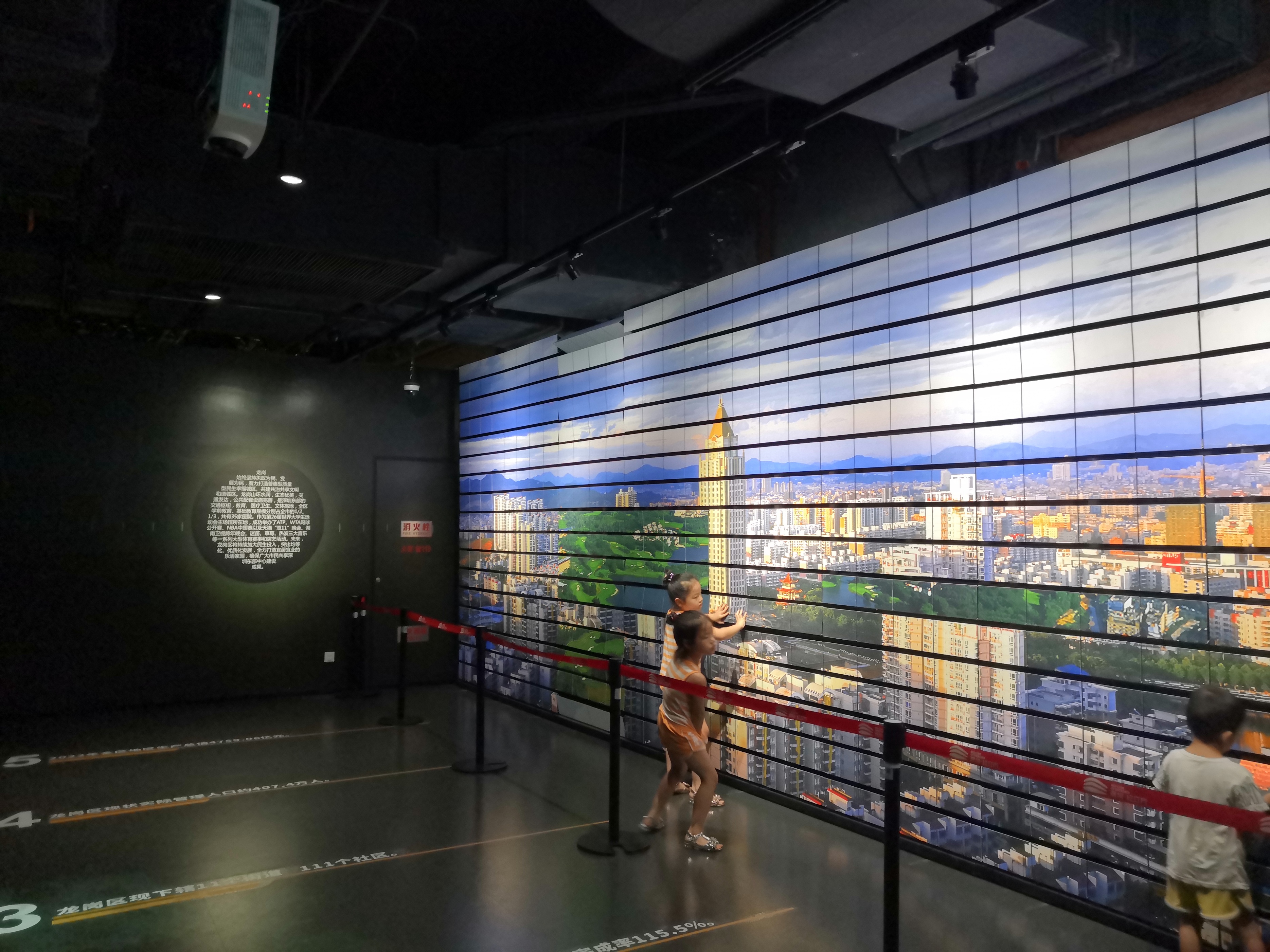 深圳旅游红立方,深圳红立方游玩策略