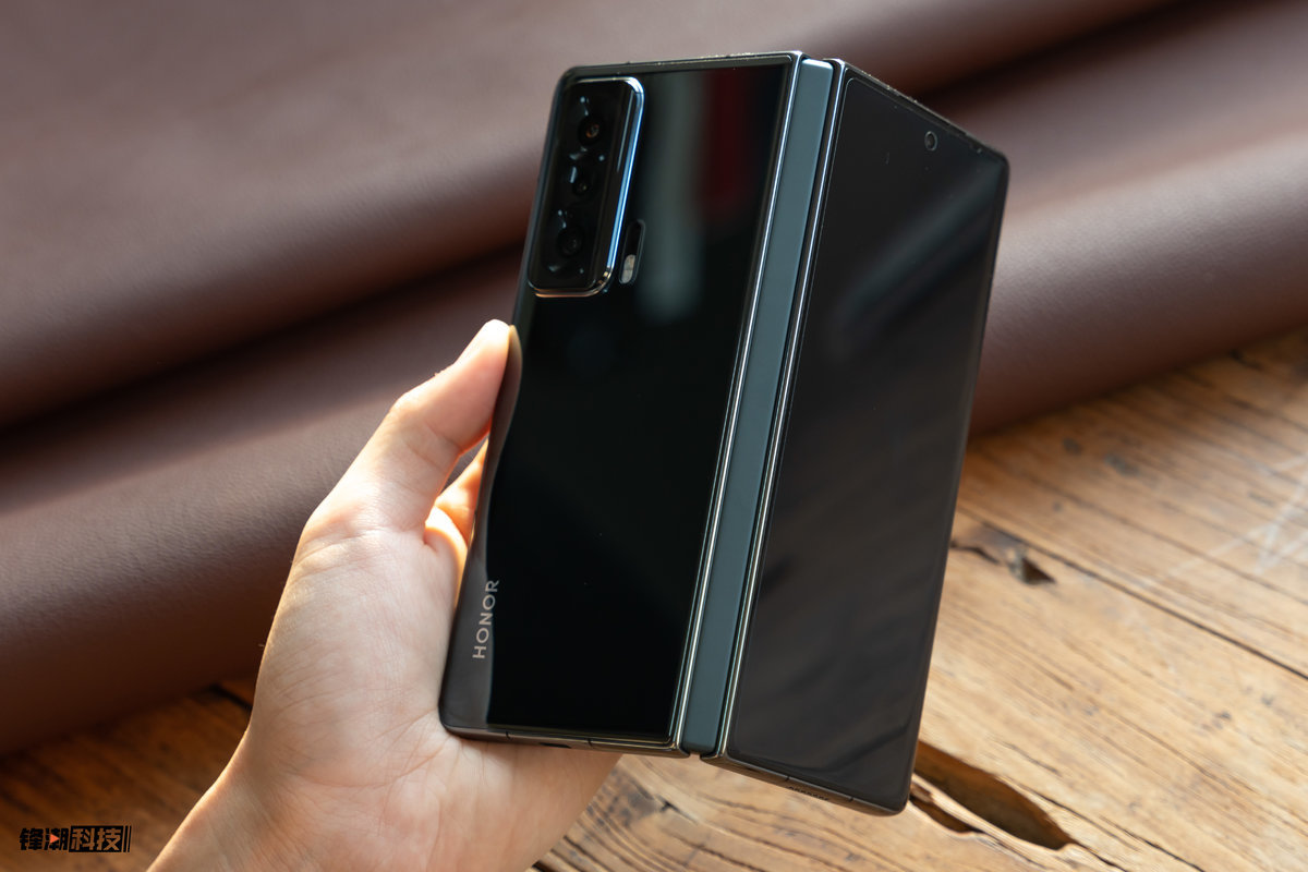 荣耀magicv适合自己的照片壁纸,荣耀magicv图