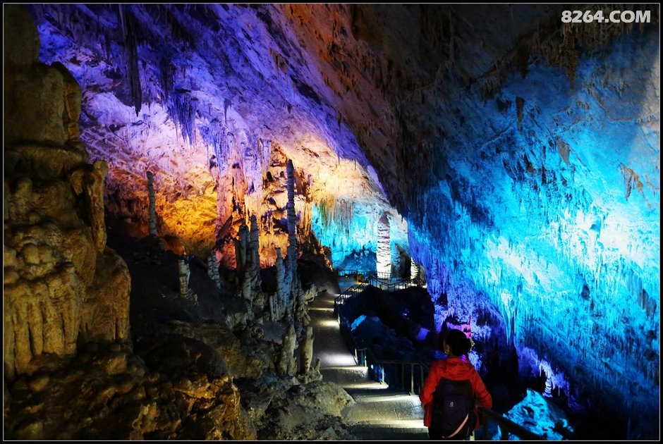 游玩武隆天生三桥和芙蓉洞住哪里,武隆仙女山天生三桥游