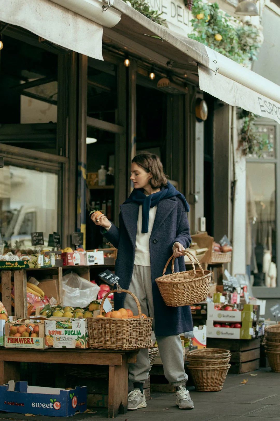 韩国时尚博主创立的牌子，适合所有女性，百搭又实穿