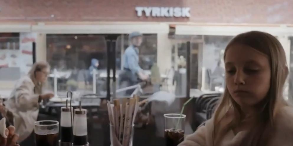 这就是挪威人的童年：10岁就可以靠自己买游艇，中国小孩羡慕哭了