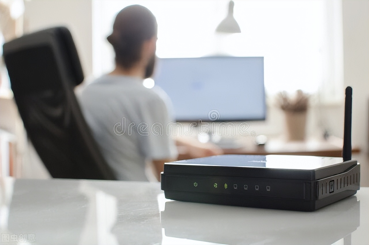 wifi路由器设置网速变好,家用路由器怎样放信号强网速快