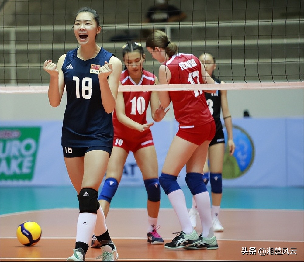 中国女排爆冷输给泰国队,中国女排遭逆转四胜一负晋级16强