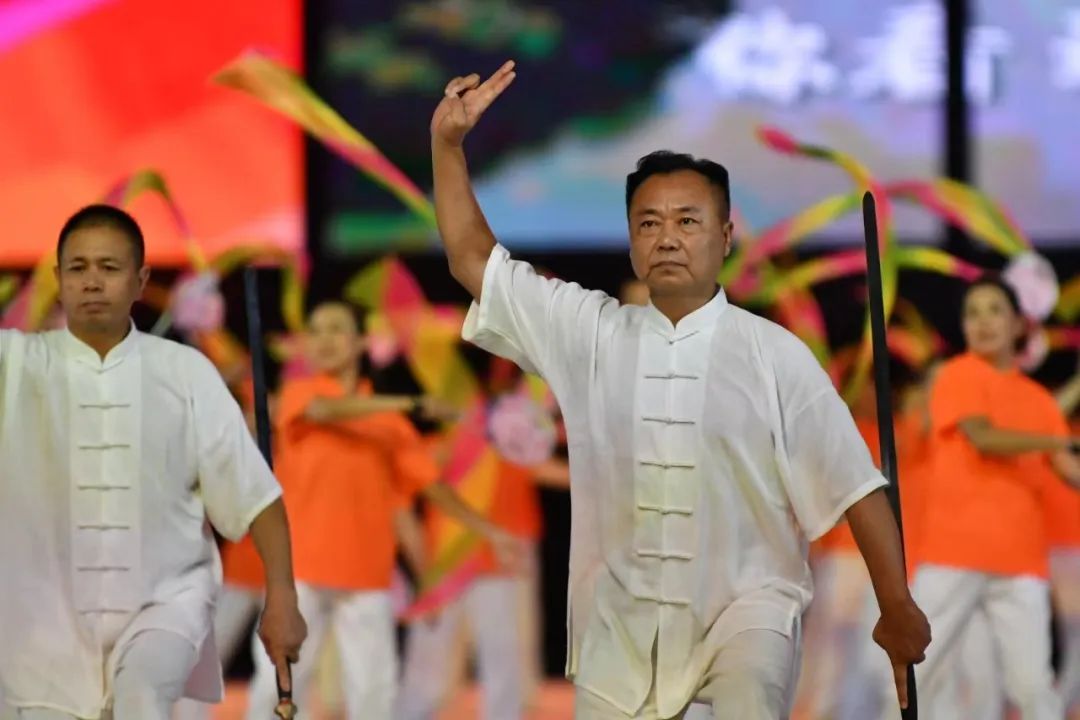 无锡加油站加油,无锡加油好男儿