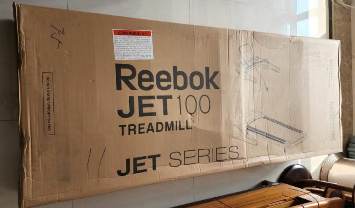 刘畊宏女孩的健身宝藏跑鞋,刘畊宏的女孩健身