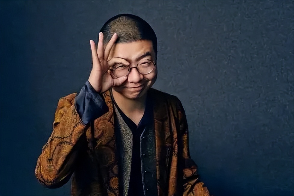 脱口秀演出越来越无下限，为取悦美国观众讲敏感笑话，必须彻查！