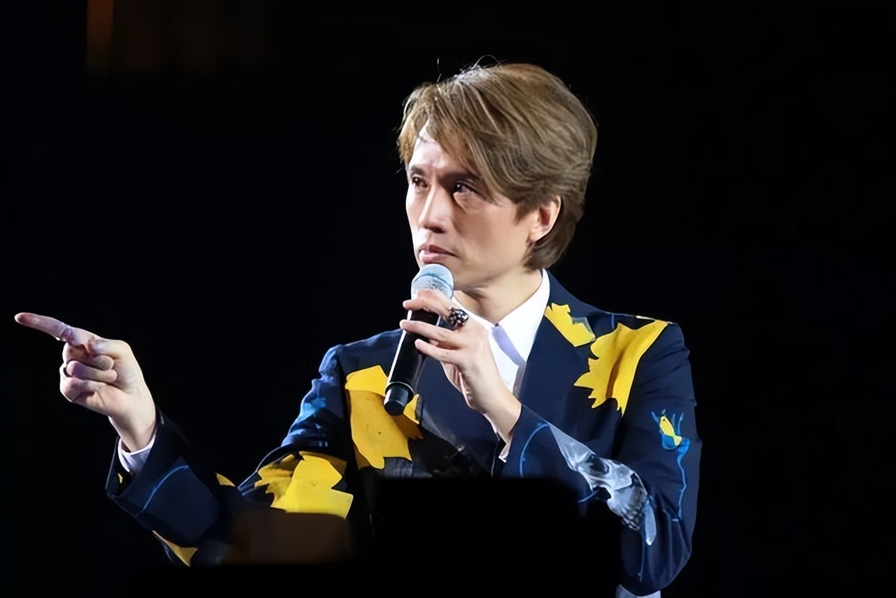 黄子华tvb经典,tvb无敌奖门人黄子华