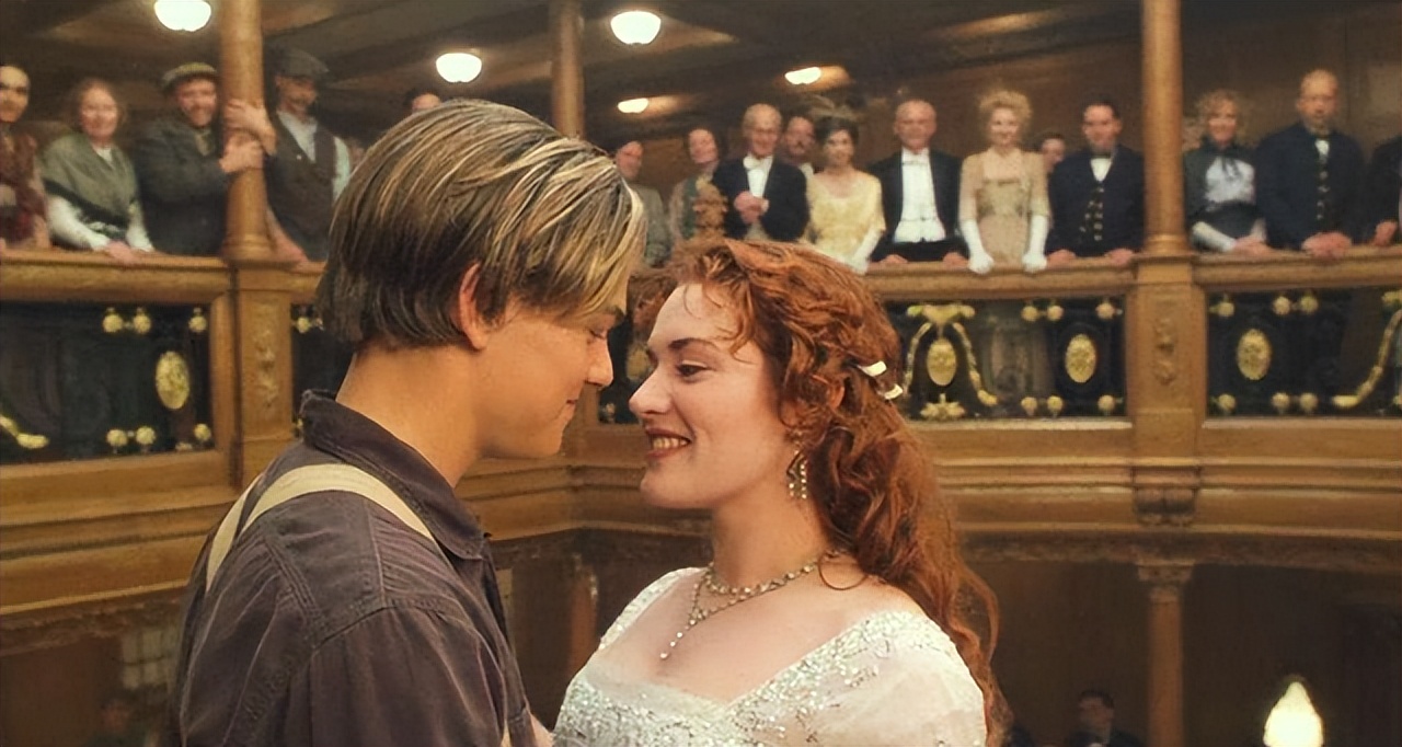 钢铁侠回归漫威付出什么代价,钢铁侠复出了么