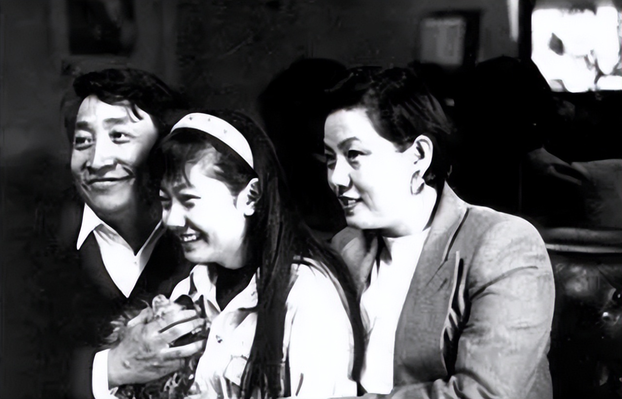 姜昆收养,1998年姜昆