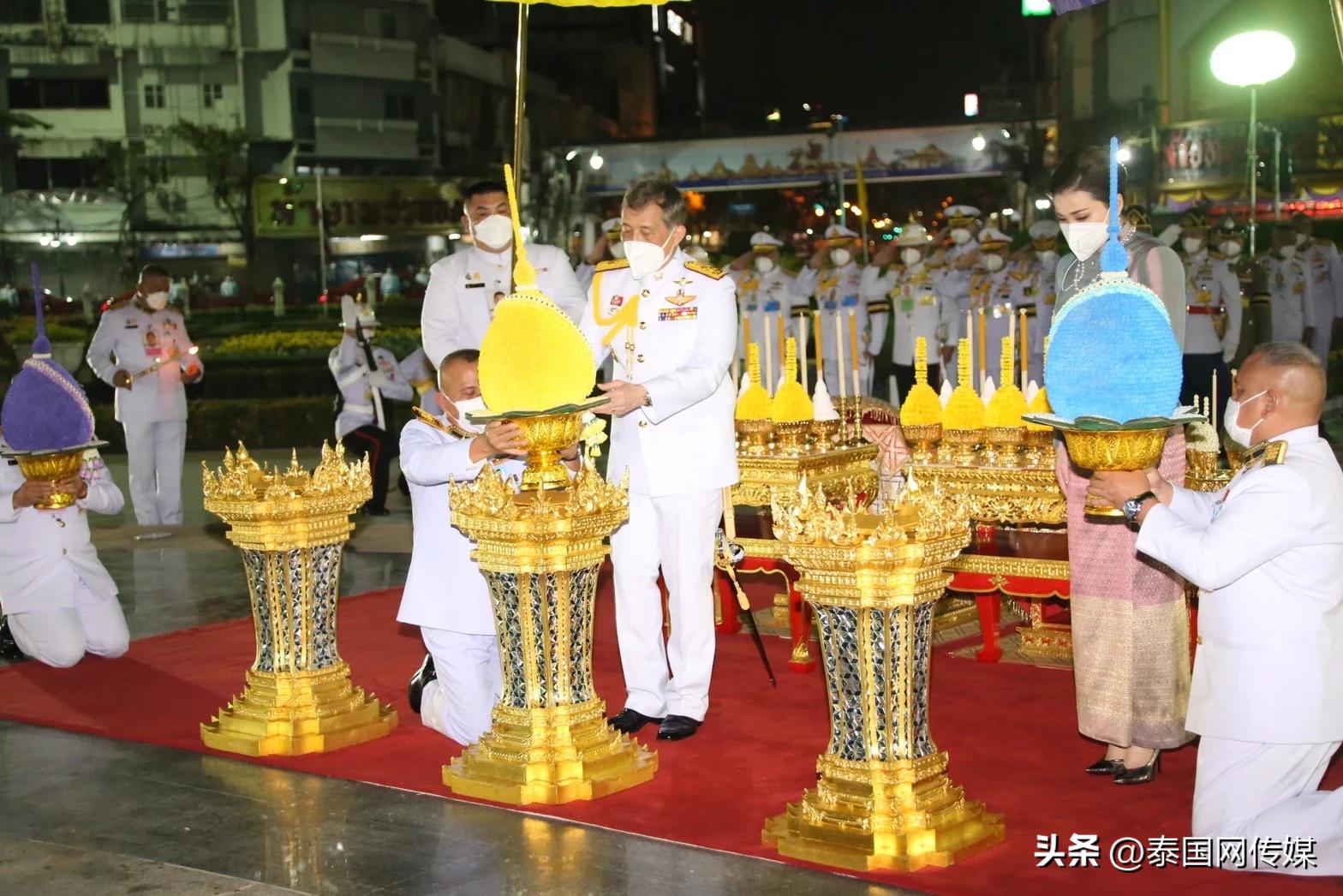 泰国国王出席英国国王加冕仪式,泰国国王携王后现身英王加冕礼