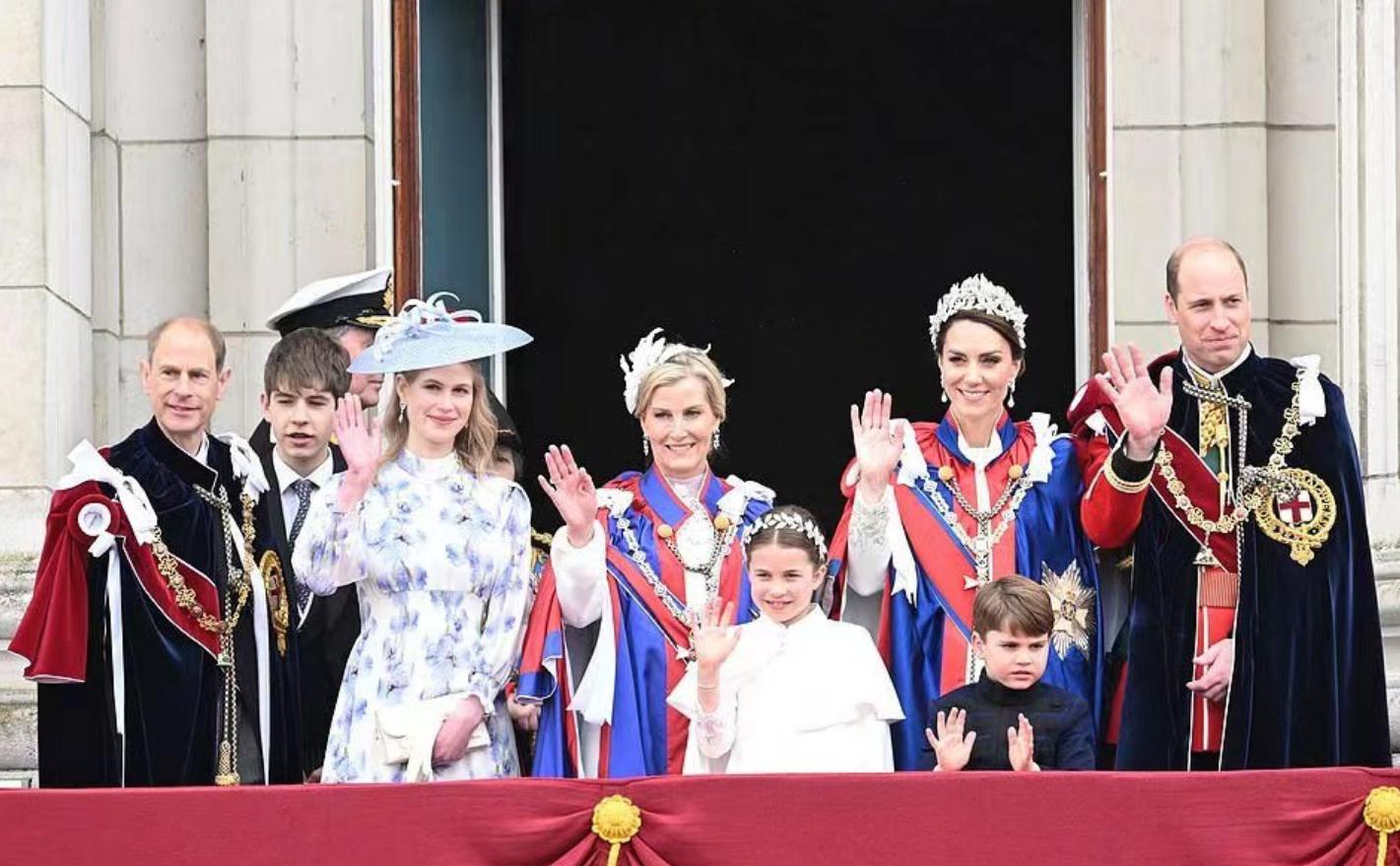 威廉堂妹追逐时尚梦,威廉同款裙子