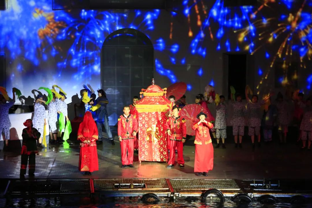 宏村网红阿菊,宏村阿菊旅游攻略