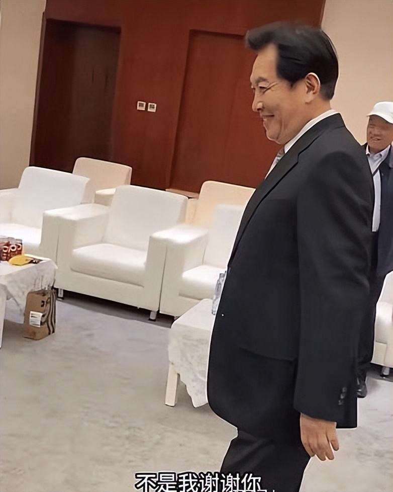 唐国强夫妇现身华表奖,唐国强携妻子壮丽现身