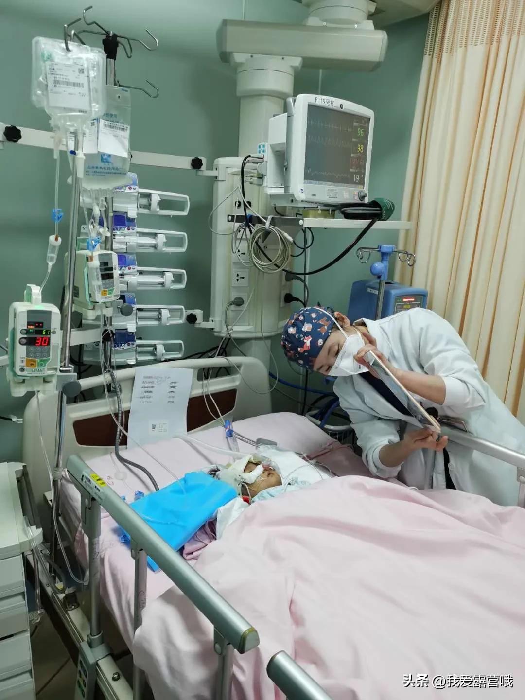 8岁孩子感冒发烧抢救无效,孩子感冒发烧到底该不该吃抗生素