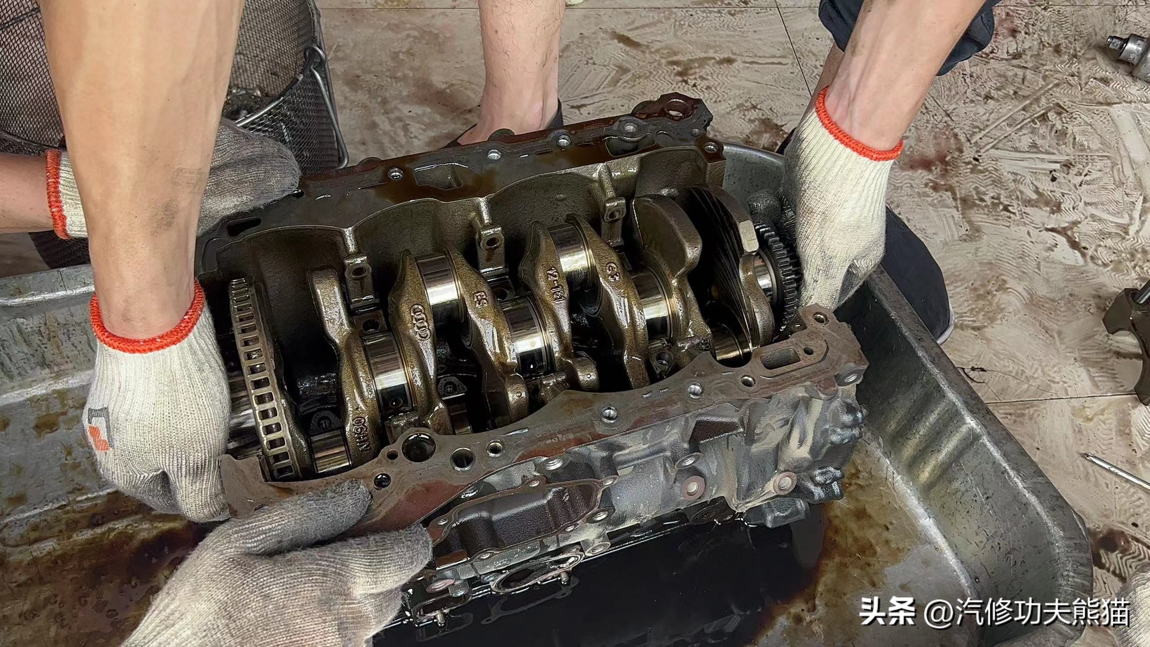 夏朗烧机油1500公里,进口大众夏朗1.8t不烧机油