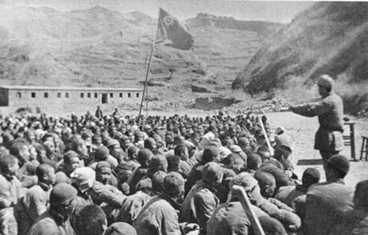 抗日中牺牲的军统女特务,军统女特务冒死救下地下党