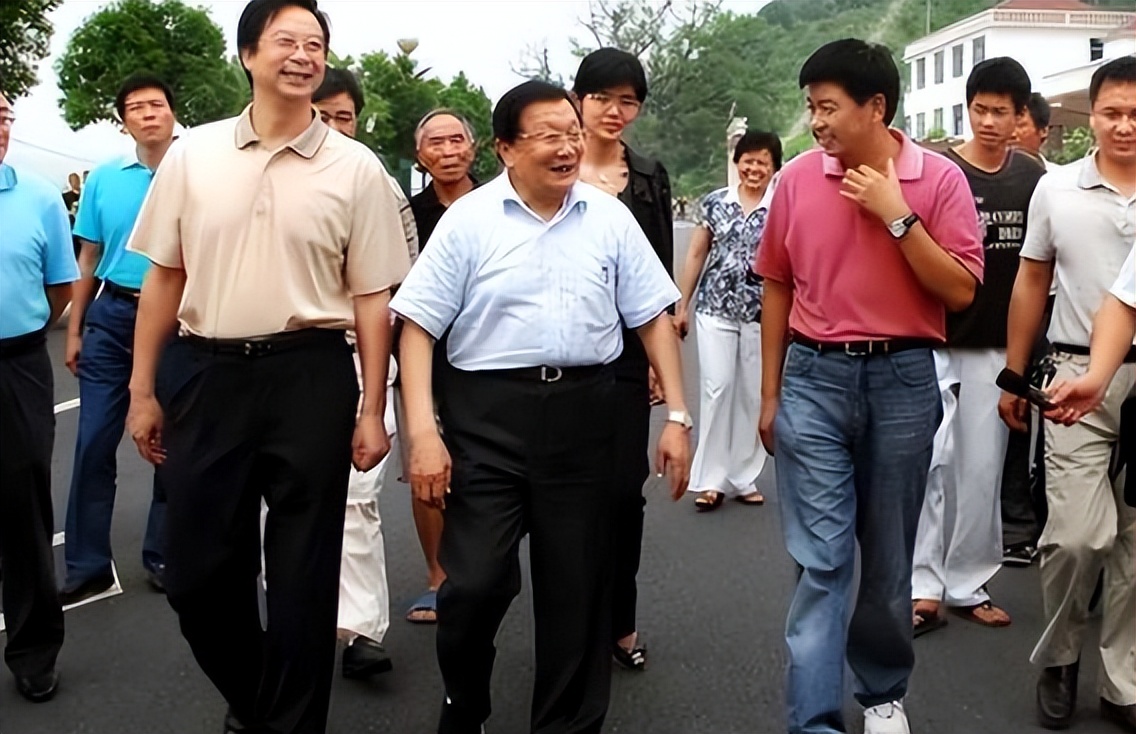 曾经负债400亿的村,中国第一村负债480亿