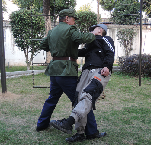 最新擒敌技术教材,男女格斗防身实用技巧