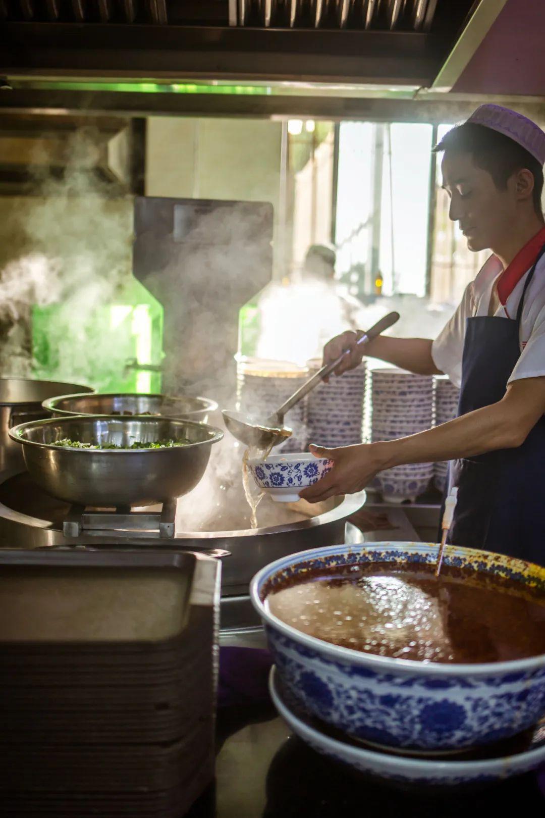 兰州牛肉面凭什么是天下第一面,兰州天下第一面在哪里