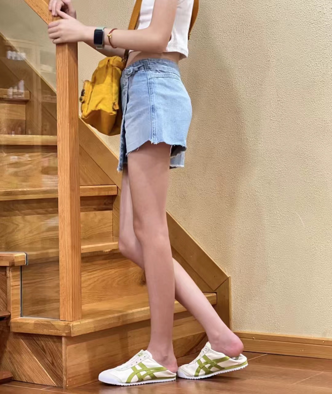 女人夏天常备这8双鞋子，舒适又好看，搭配裤子、裙子有高级感