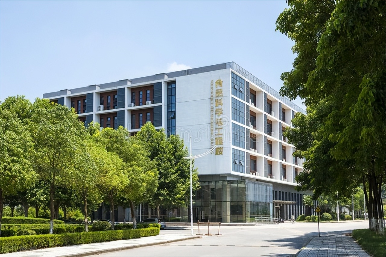 南京财经大学在江苏排名第几,南京财经大学江苏省排名多少