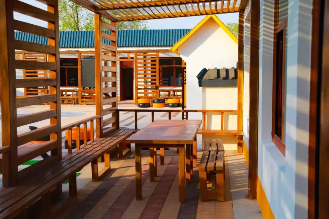 奋楫扬帆开新局凝心聚力谱新篇,奋楫扬帆劈波斩浪