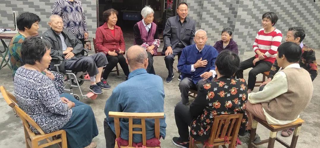 空心村越来越多怎么办,农村空心村怎么治