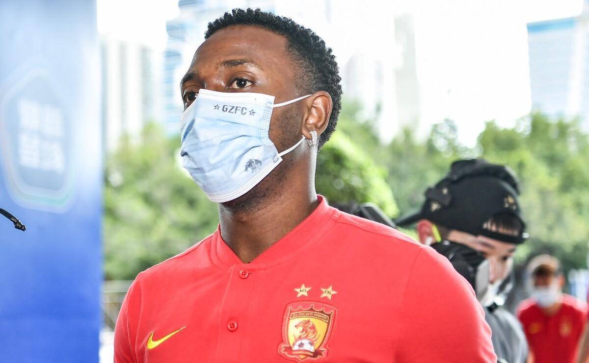 第一位回归中超的归化国脚诞生,又一留洋新星