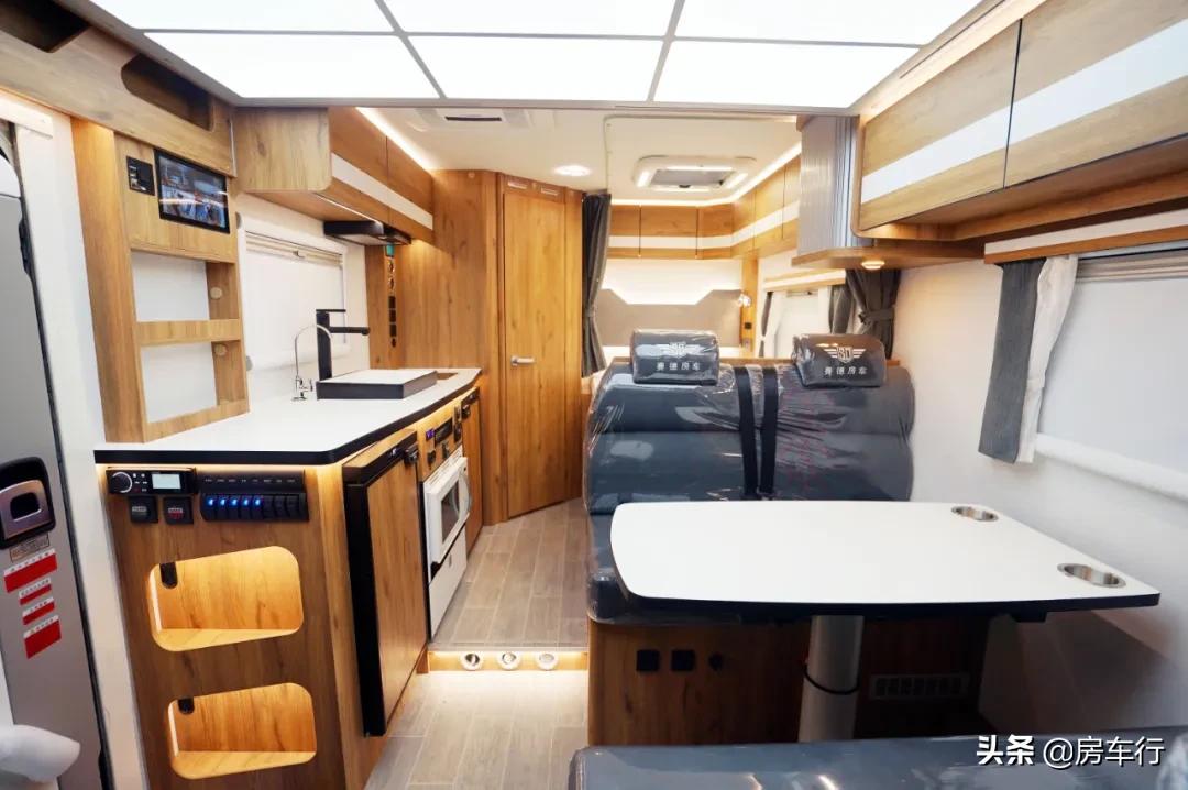 房车中的三大顶级豪华品牌,依维柯房车十大品牌