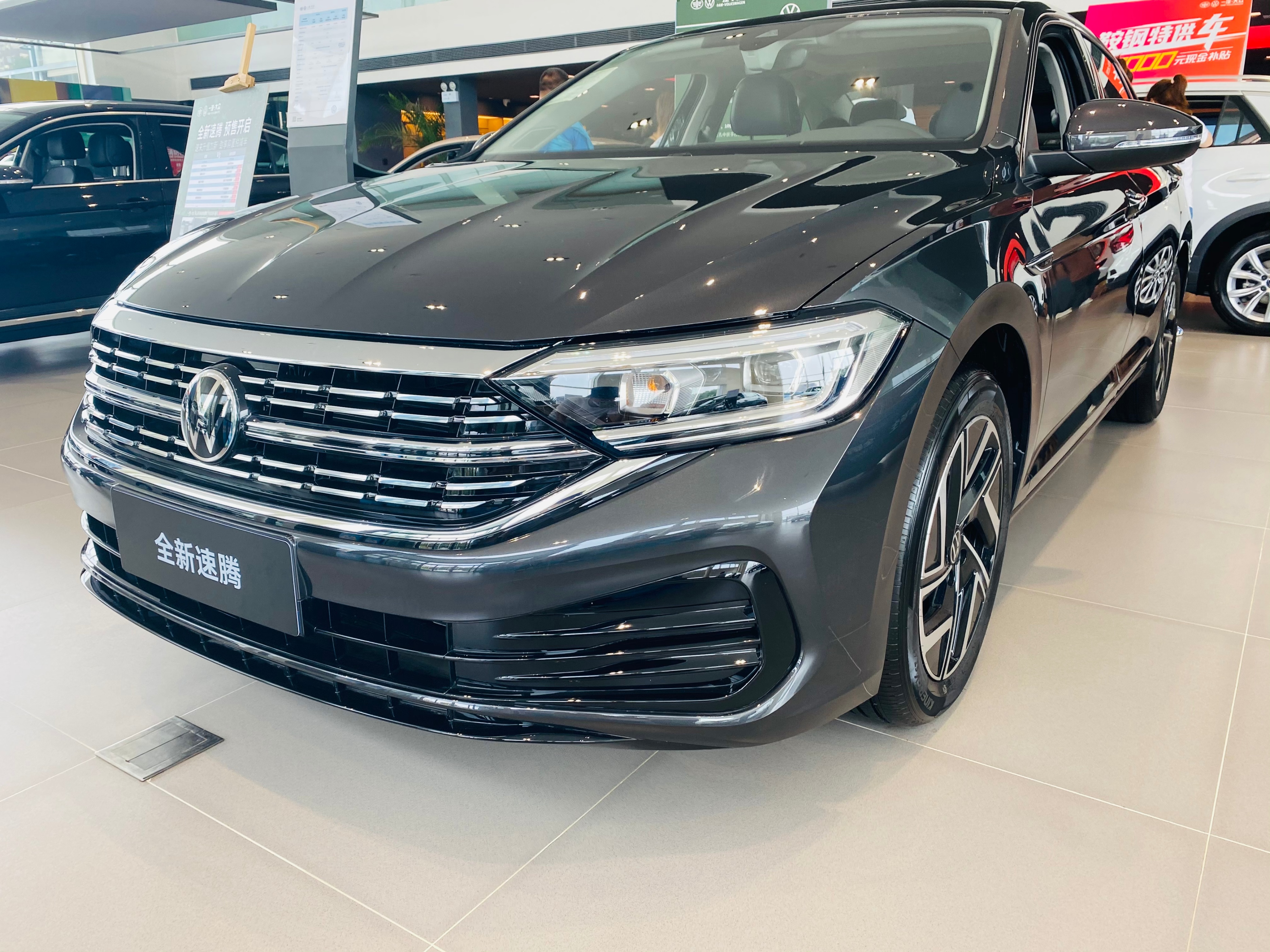 开了几年大众polo换哪种车好,大众polo换大众速腾