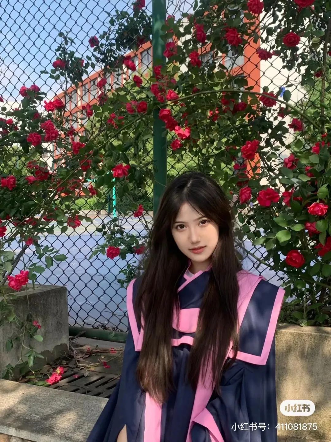 九大美院学士服哪个最漂亮,哪个学校的学士服最好看