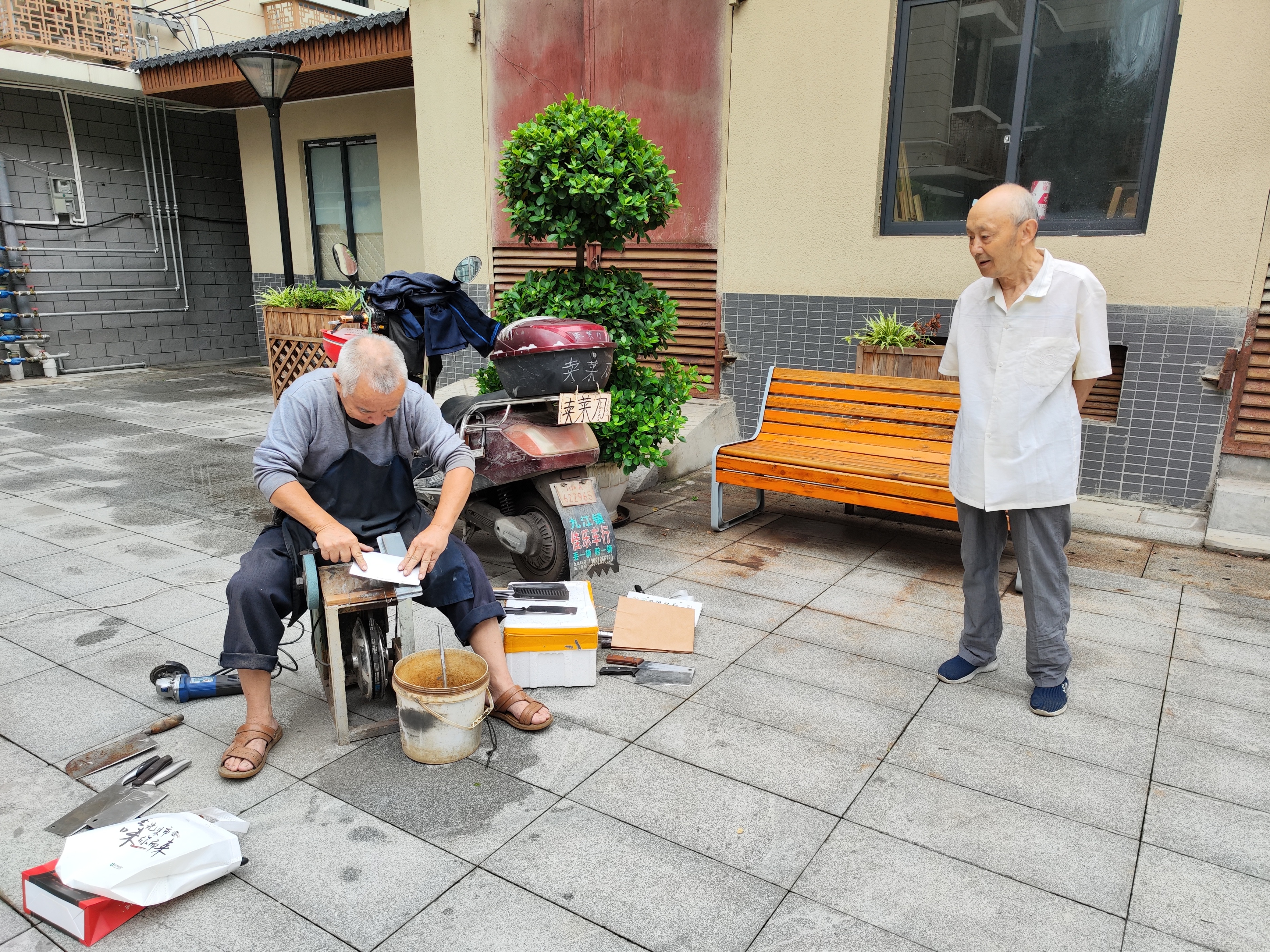 围里社区端午节包粽子大型活动,花园社区端午节包粽子活动