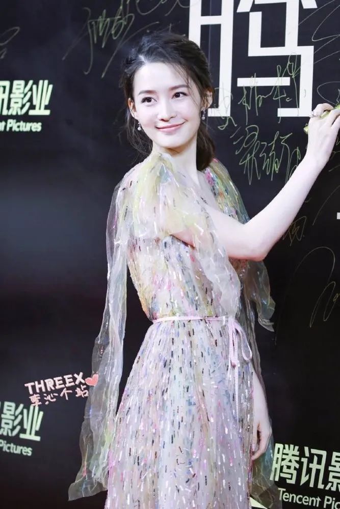 这一年，内娱女星千姿百态，唯这3种“惊艳”，牢牢抓住了我眼球