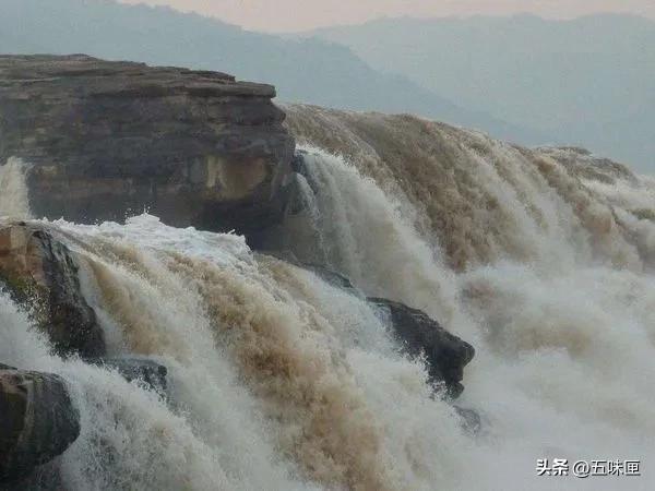 谪仙人斗酒诗百篇,李白斗酒诗百篇全文