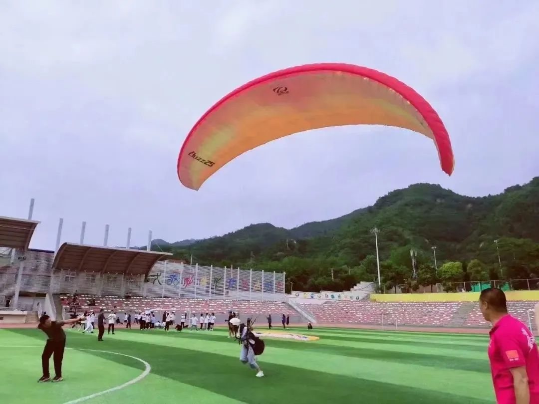 西安翻译学院选课推荐,西安翻译学院学生上课