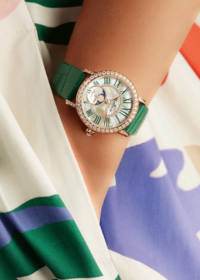 如何挑选一款适合自己的机械表,入门级女生机械表推荐