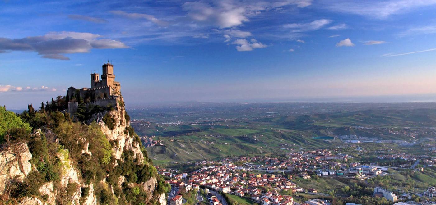 世界上贫富差距最小的国家有哪些,世界上最小的国家是哪个国家视频