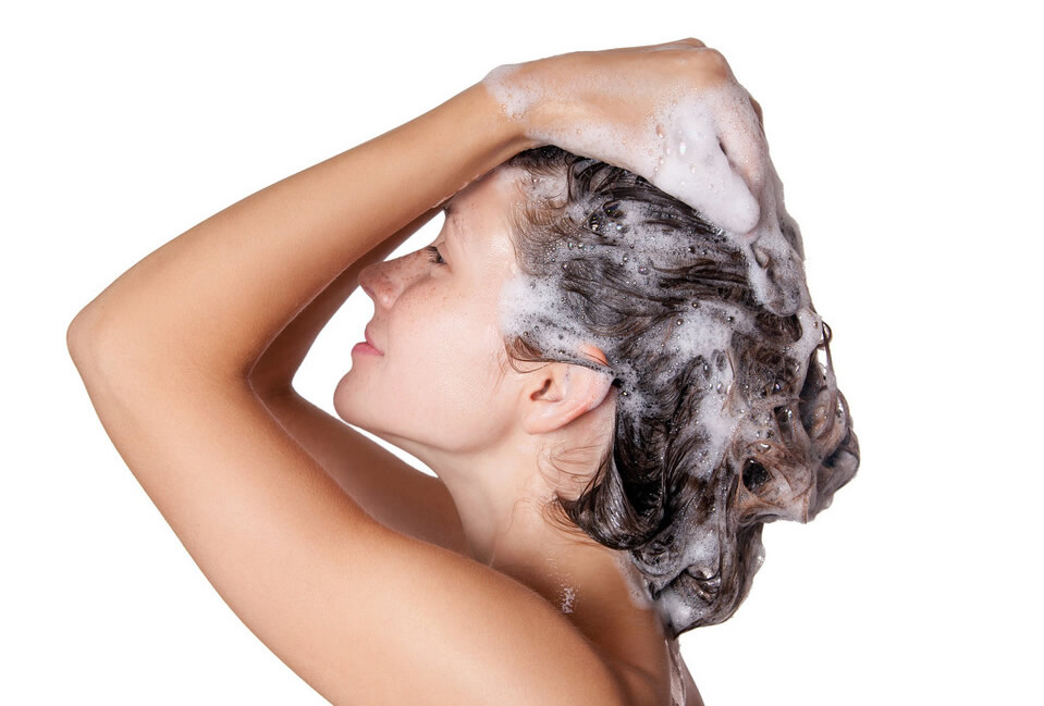 头发干枯毛躁如何护发呢,头发干枯毛躁怎么护发