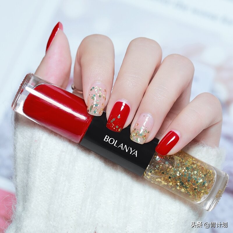 显手白的指甲油高端大气,显手指白的指甲油