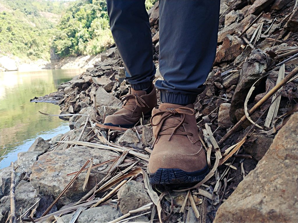 遨游仕t3徒步鞋有多重,遨游仕l3测评