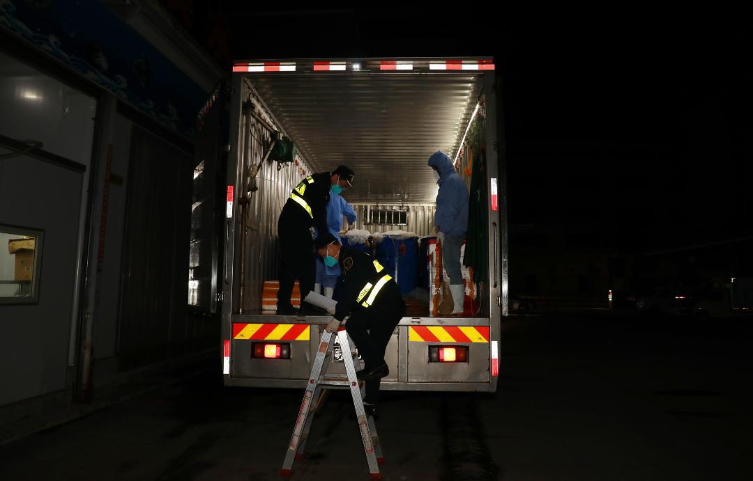 澳门的年味有多浓抖出新年味,国门之春国门上的别样年味