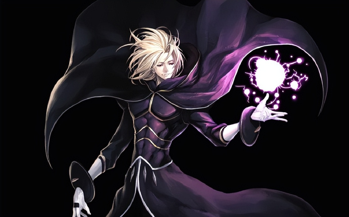 穿着严实却性感非常，十八岁就被称为“女王”，拳皇怒队鞭女薇普