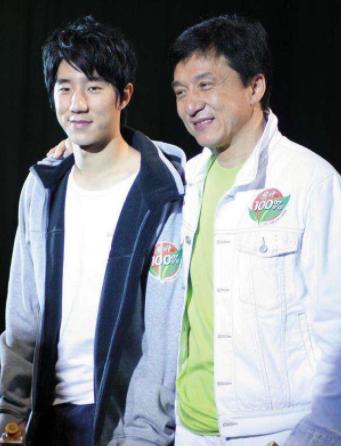 成龙谈房祖名的事件,房祖名事件成龙