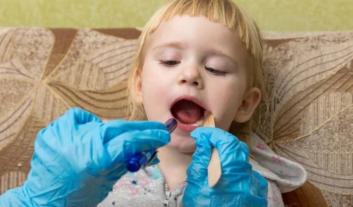 春季开学注意！孩子易感染-链球菌咽喉炎