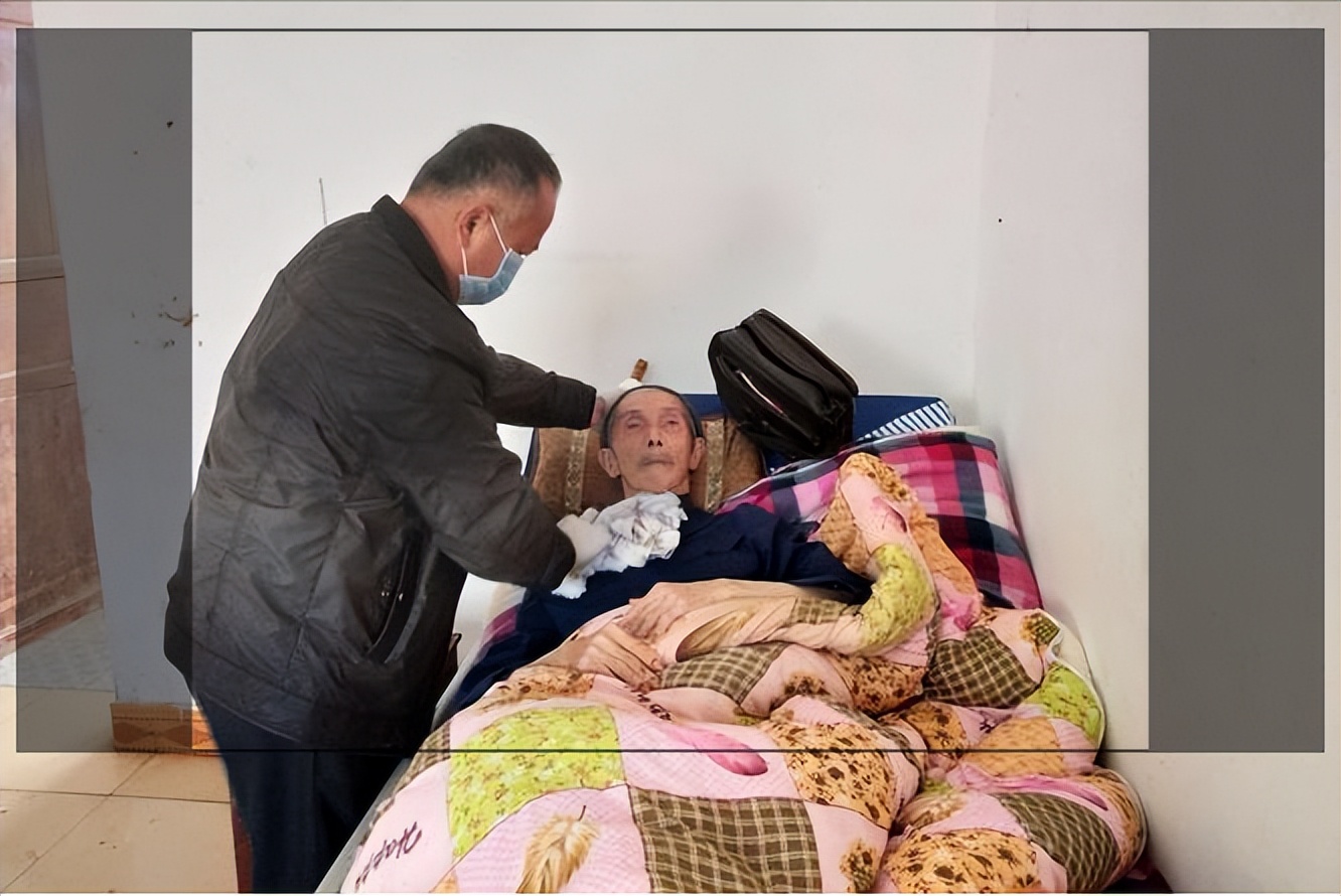 中国失能老人的福音:居家护理床