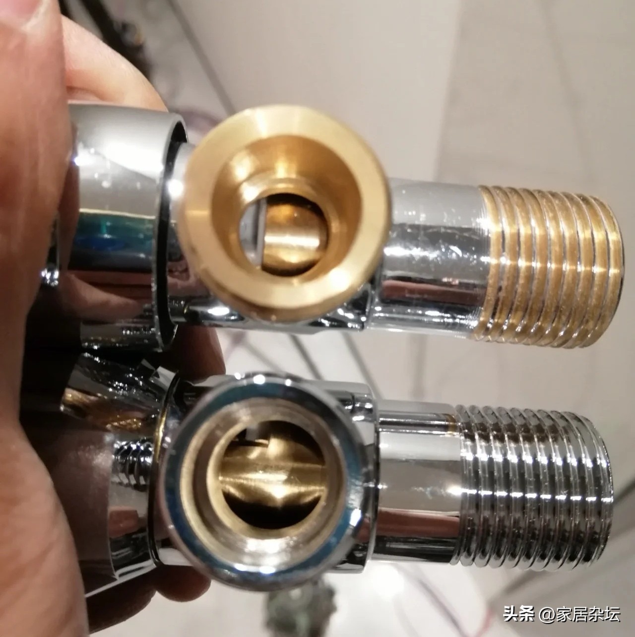 角阀朝哪个方向是关,角阀怎么选防止漏水