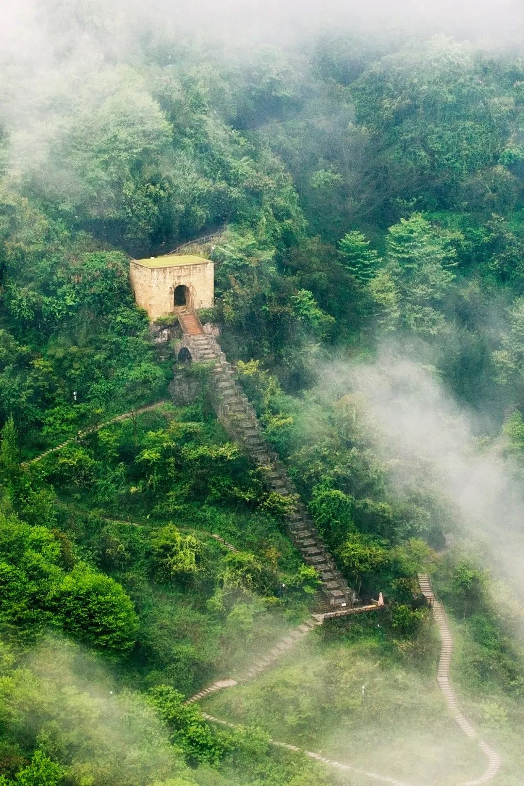 怎样快速认识中国地形山脉,怎么从头到尾了解中国的所有历史
