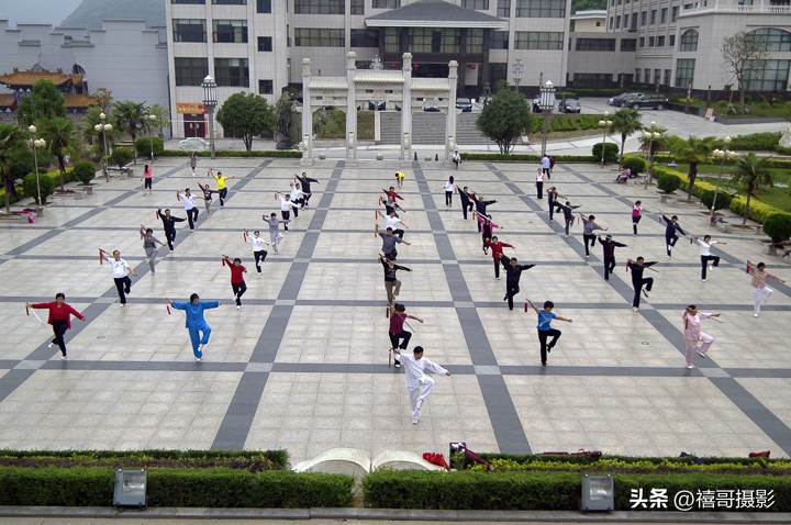 四川乡村行走,白河县绣屏山看日出